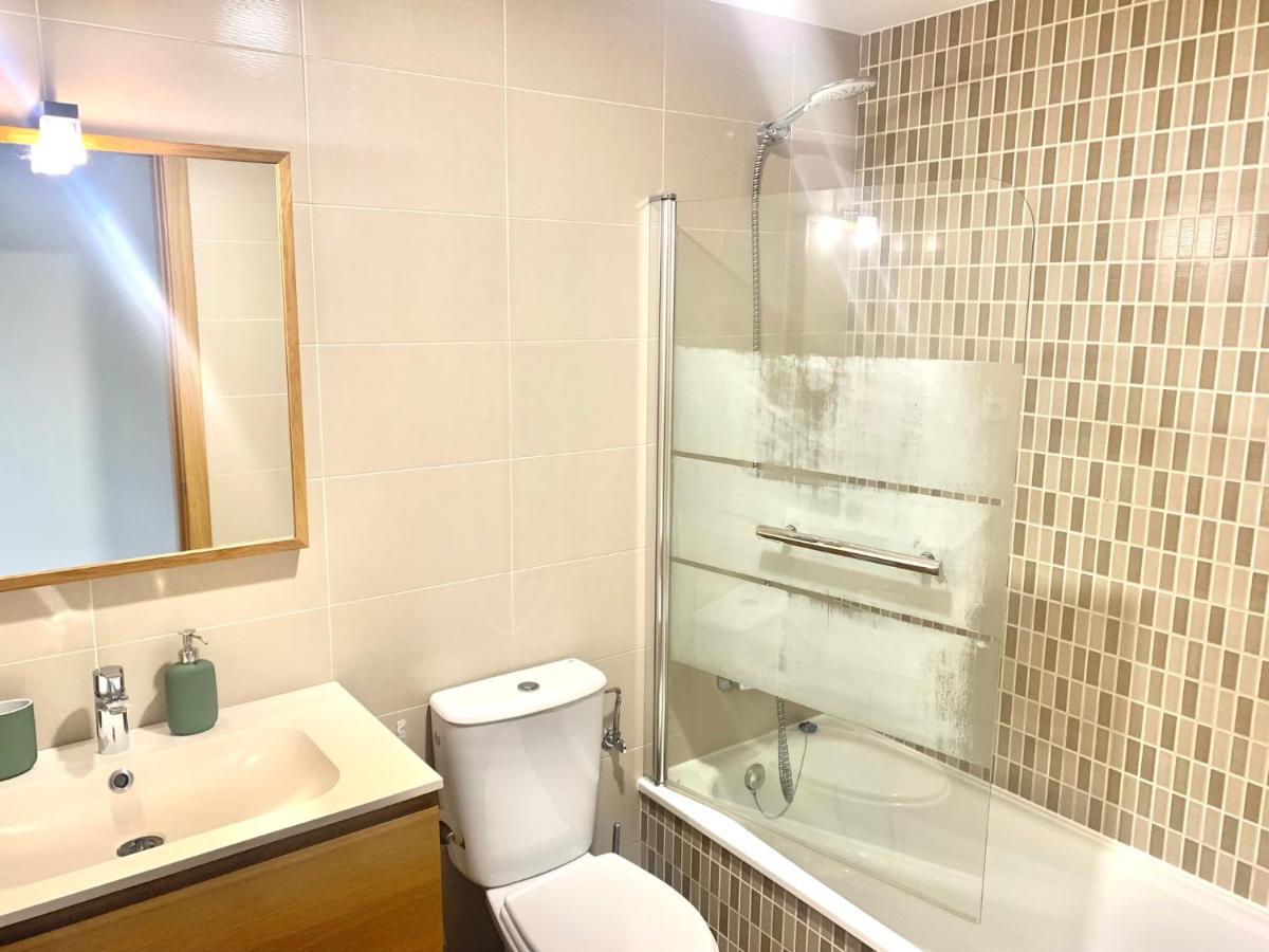 Casa Ferreiros. Parking Y Wifi Incluidos! Appartement Gijón