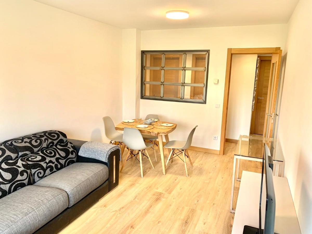 Casa Ferreiros. Parking Y Wifi Incluidos! Gijon